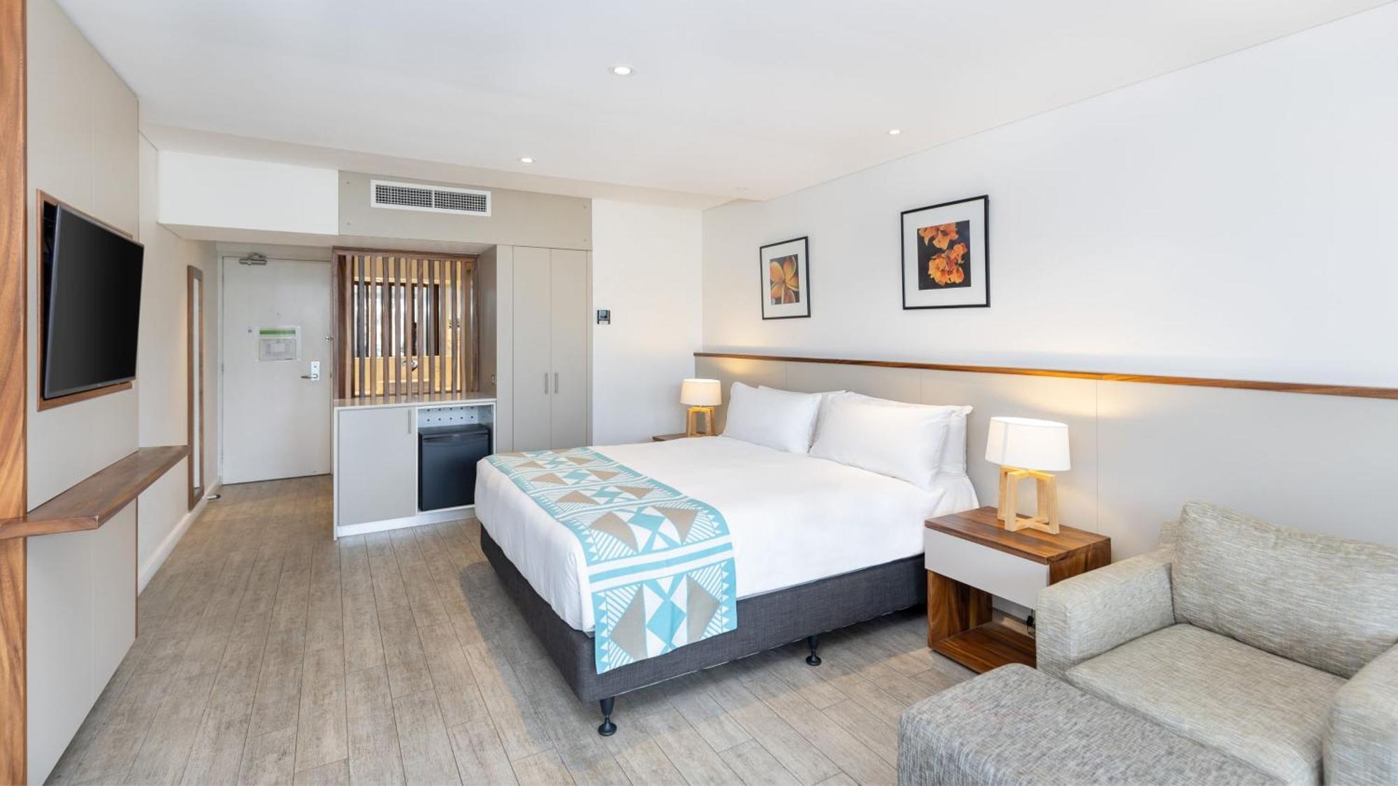 Holiday Inn Suva By Ihg Экстерьер фото
