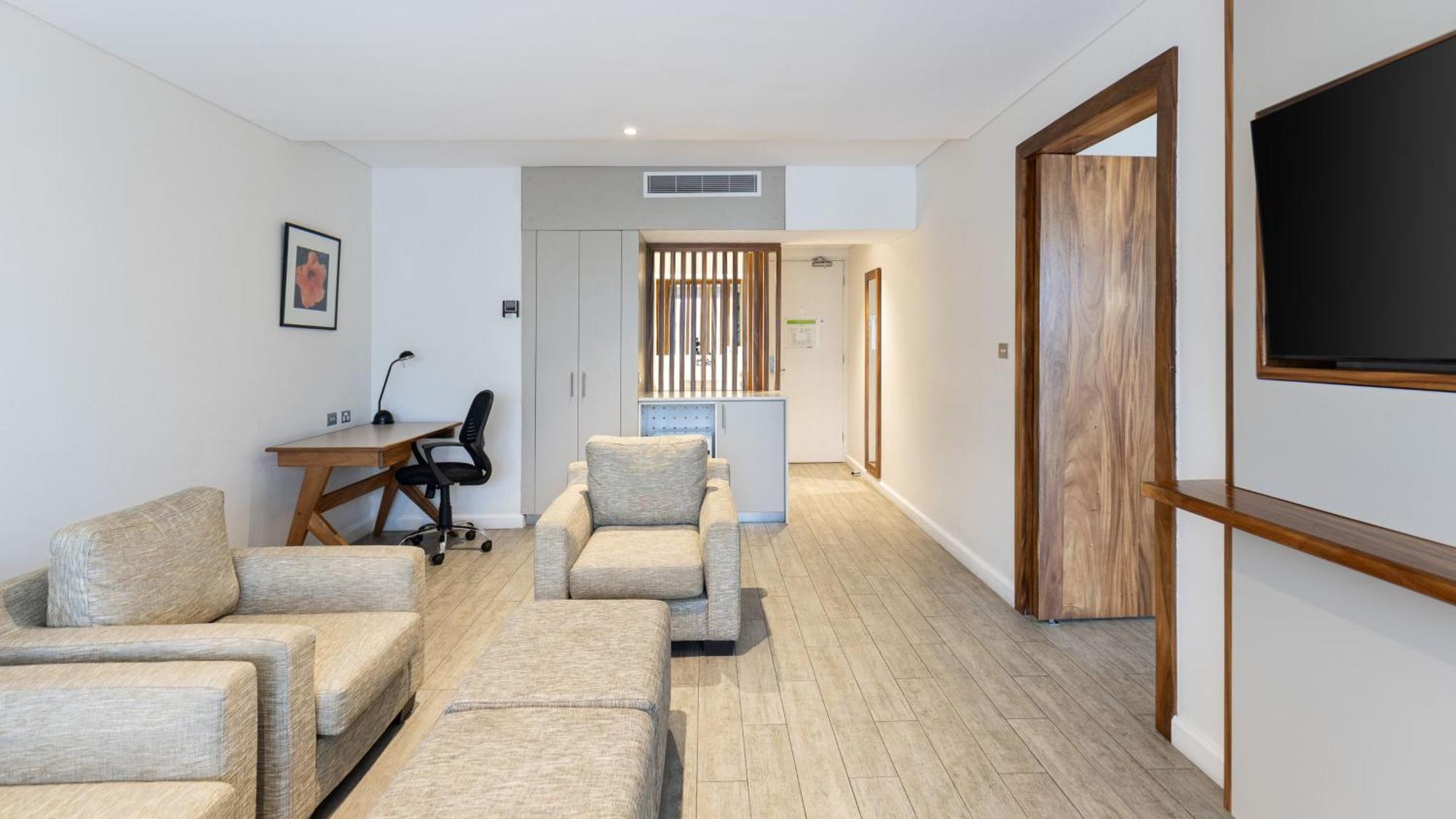 Holiday Inn Suva By Ihg Экстерьер фото